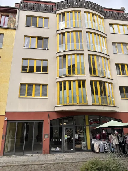 Köpenicker Altstadt - Erdgeschoss 3 Zimmer mit Terrasse und Einbauküche — photo 1